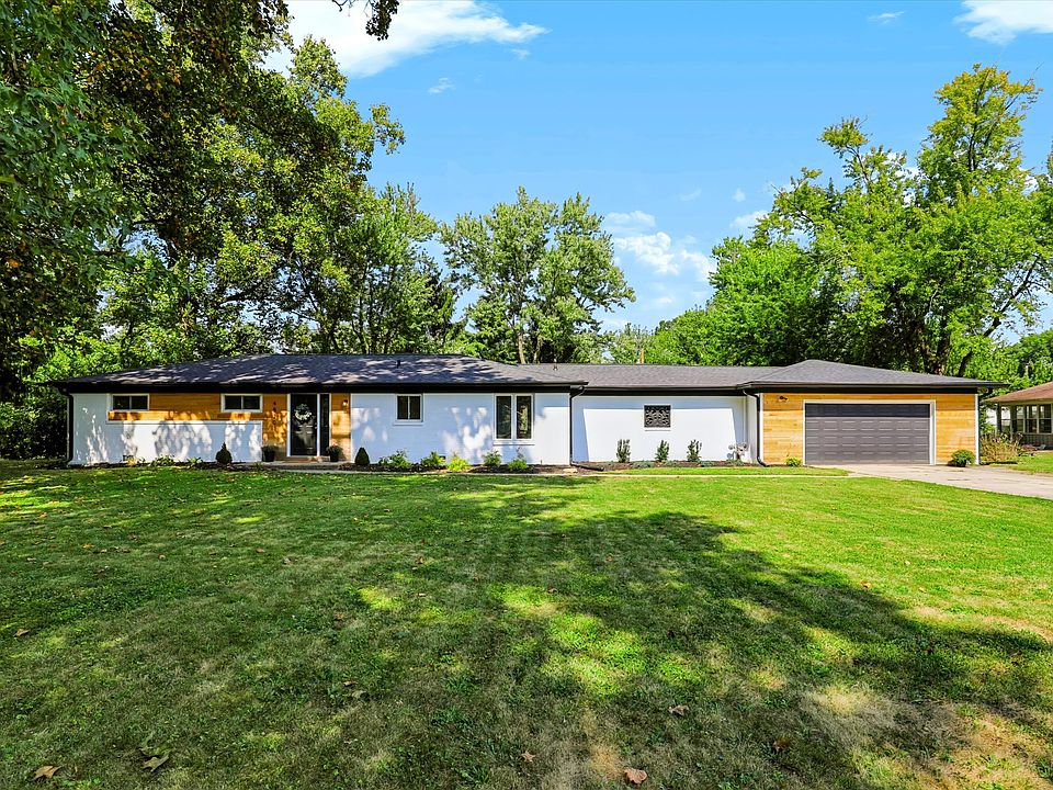 1st image of 4820 E 70th St