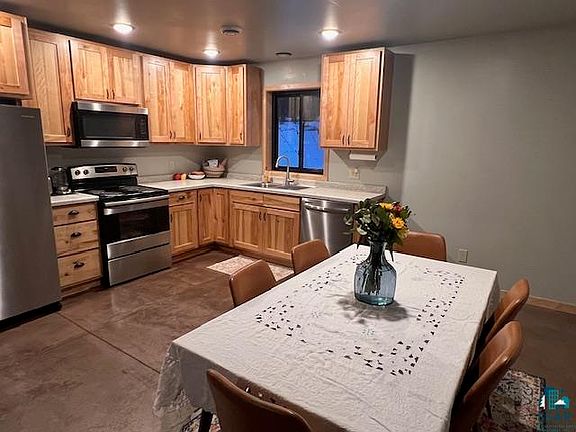 4th image of 265 Mink Ranch