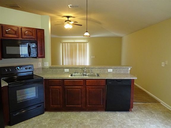5th image of 182 Marisco Way