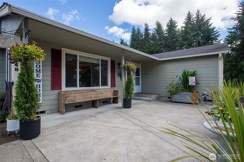 2nd image of 10548 179th Avenue SW