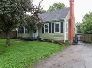 1010 Meadow Ln, Lexington, KY 40505