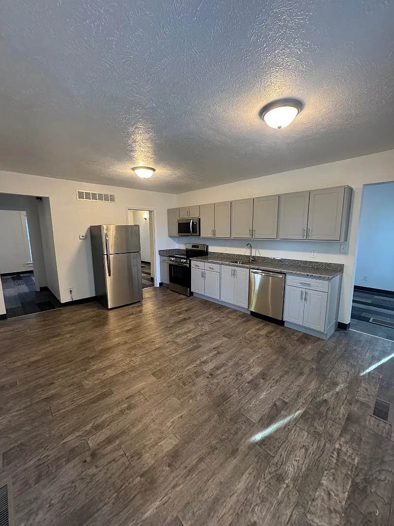 601 N 5th St - Unit B — Photo 1