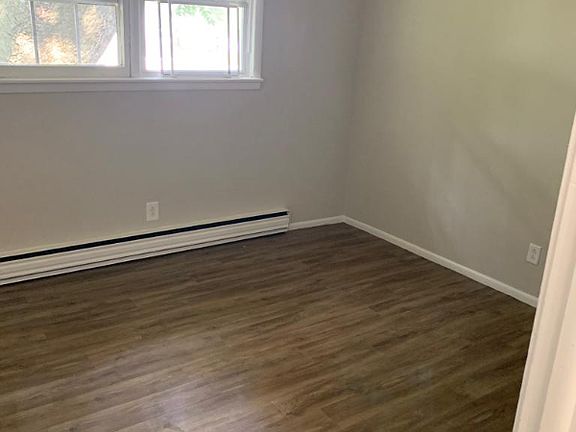 2nd image of 1017 N Schuyler Ave #3