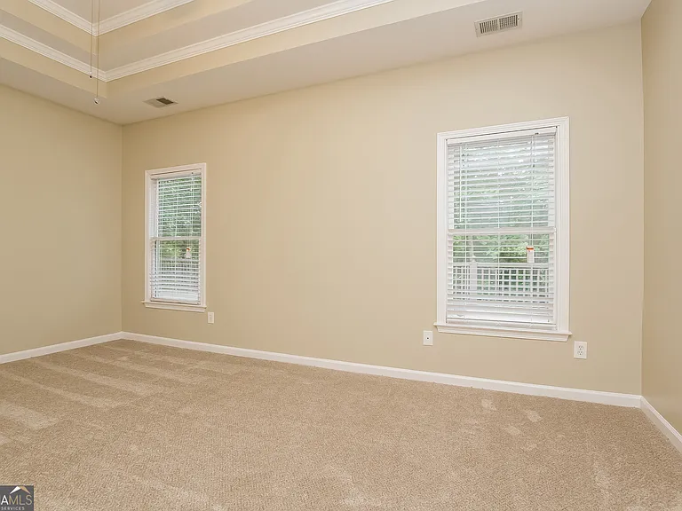 90 Observatory Dr — Photo 7