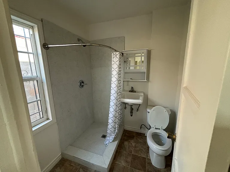11839 Valley Blvd #6 — Photo 8