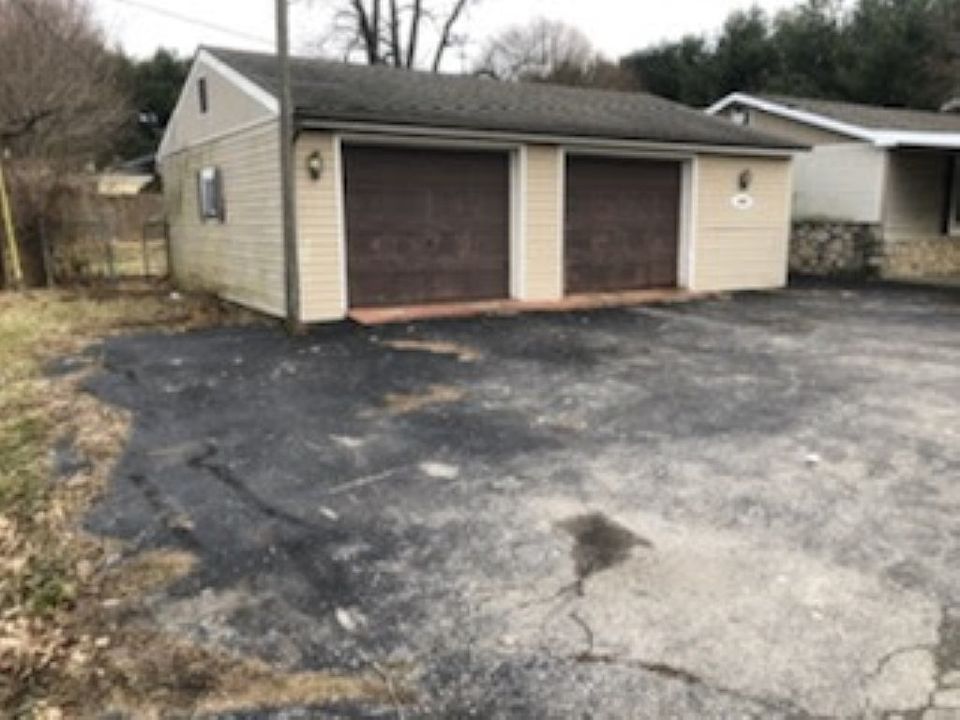 1st image of 3999 N State Road 39