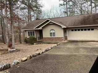1 Encantado Ct, Hot Springs Village, AR 71909