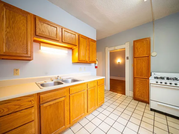 250 1/2 W 5th Ave, Columbus, OH