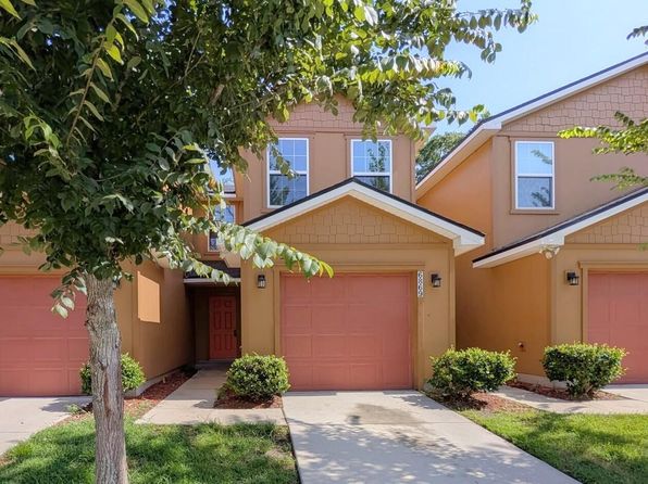 6869 Lake Mist Ln