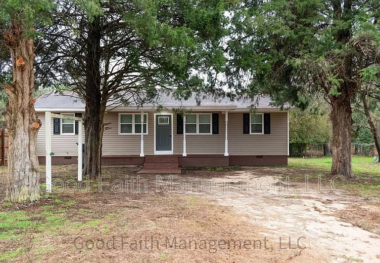 3910 Byrd Rd — Photo 1