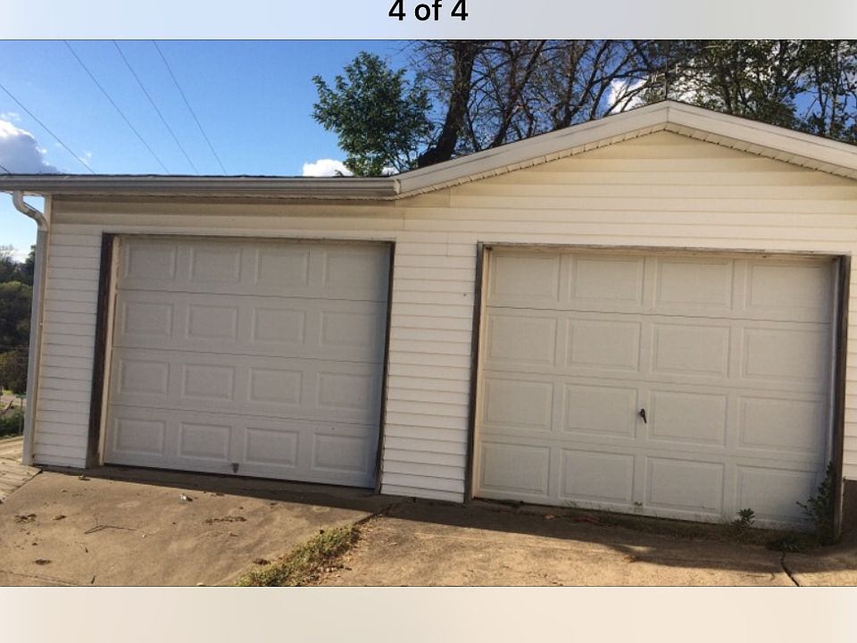 1st image of 1521 Van Meter Way