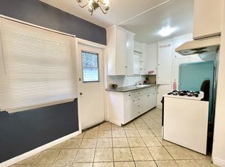 134 N Wilson Ave APT 4, Pasadena, CA 91106
