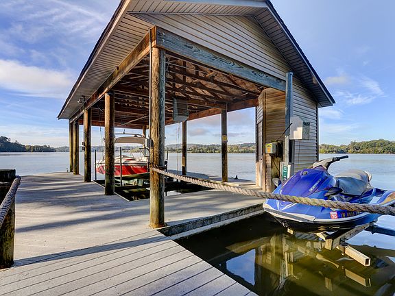 Boat and jet ski lifts