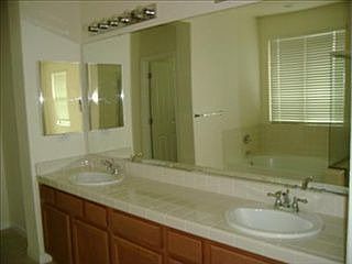 3rd image of 4138 Arenzano Way