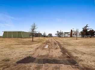 207 S Bone Springs Rd, Abbyville, KS 67510