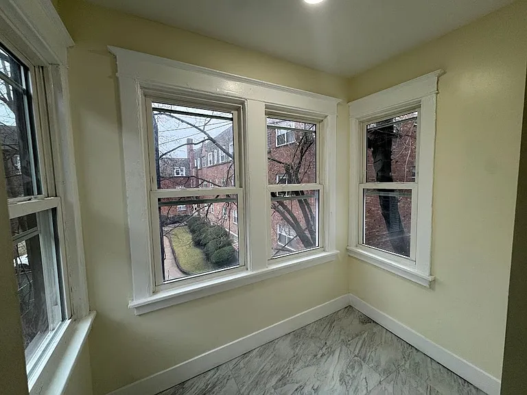 Beacon Houses — Photo 31