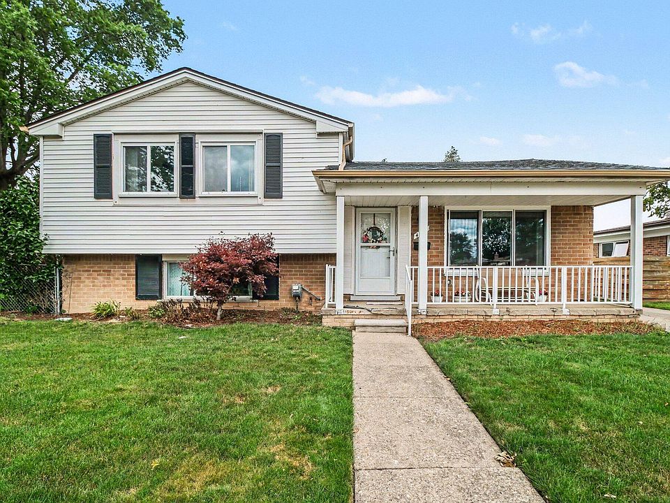 1st image of 4717 Buckingham Dr