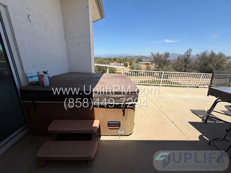 1425 Cedar St — Photo 22