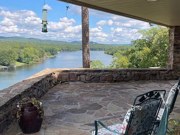 5th image of 1453 Lodge Mountain Dr