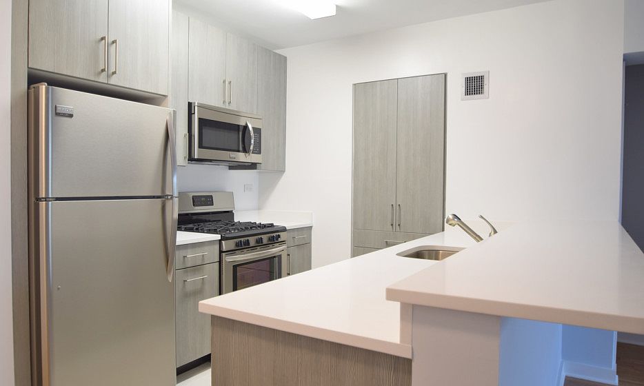 Pelham Parkway Terrace - Kitchen - MAT-05N