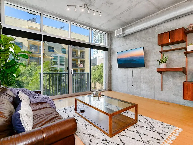 1025 Island Ave #310 — Photo 3