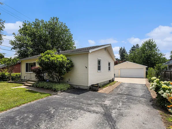 1109 Goguac St W, Battle Creek, MI 49015