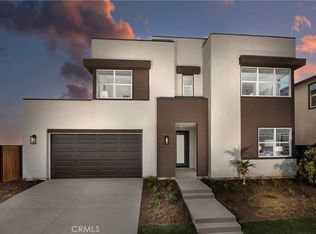 4794 Habitat Dr, Fontana, CA 92336