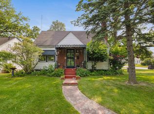 3306 Eastbrook Dr, Fort Wayne, IN 46805