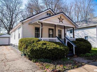 134 Spring St, East Peoria, IL 61611