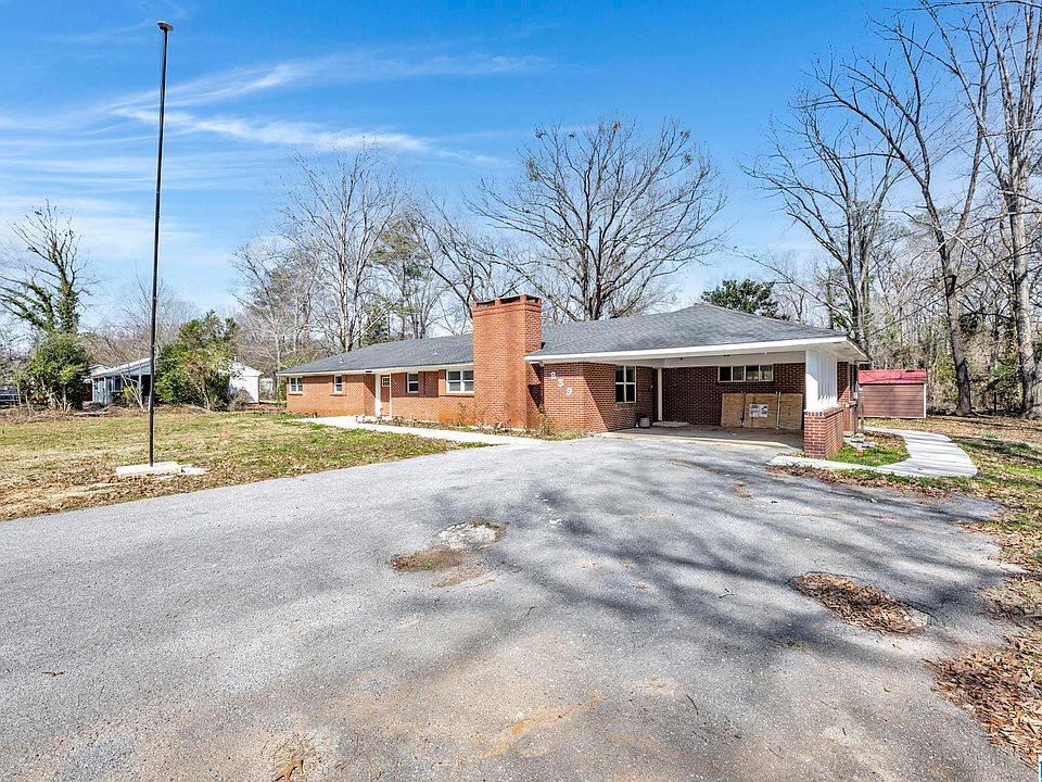 839 Forest Hills Dr, Childersburg, AL 35044 Zillow