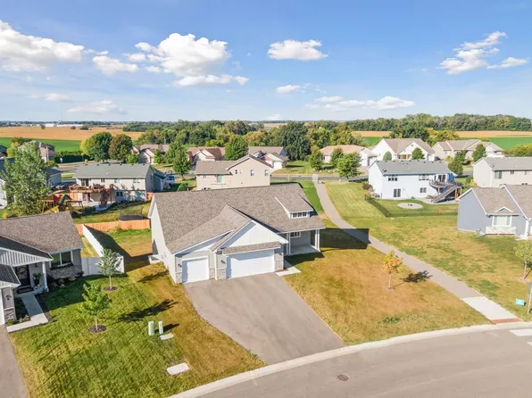 513 Winkler Trl N, Cologne, MN 55322