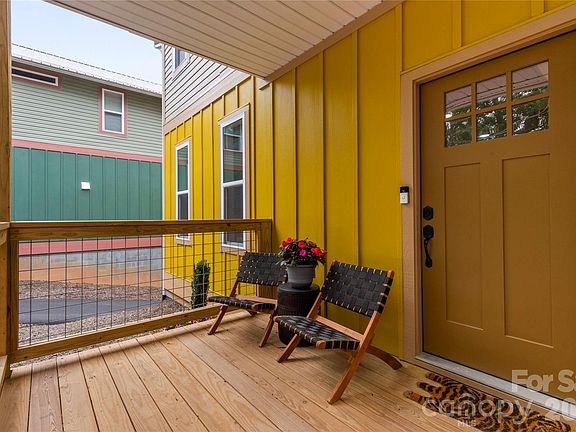 3rd image of 420 London Rd