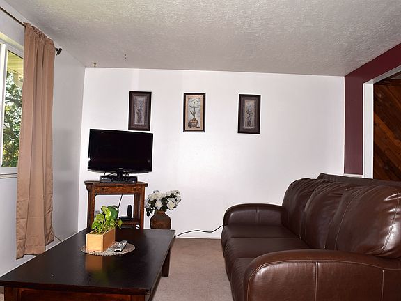 2nd image of 6868 S Dixie Dr