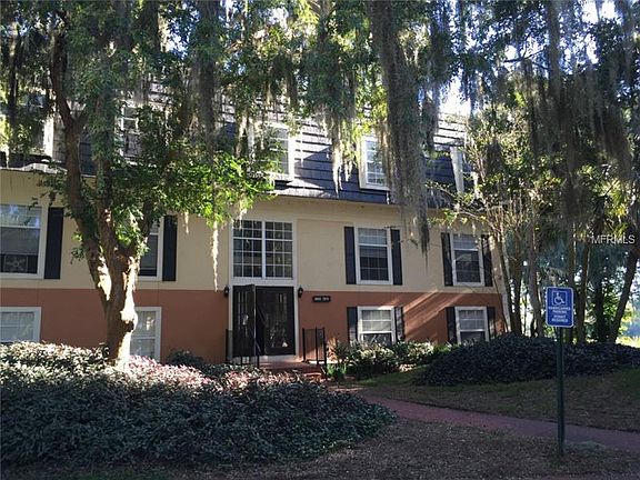 3rd image of 3970 Versailles Dr