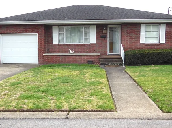 1312 39th St, Parkersburg, WV 26104