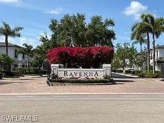 2nd image of 2433 Ravenna BLVD #202