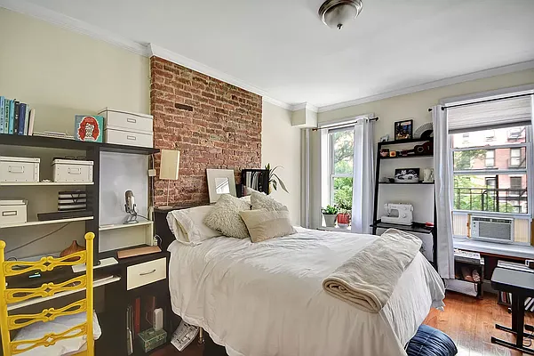 Rented by Compass | media 7