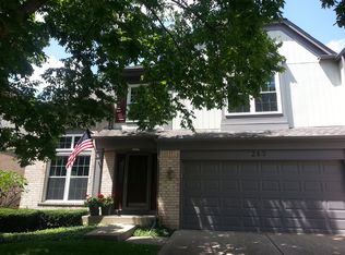 283 Lorraine Cir, Bloomingdale, IL 60108