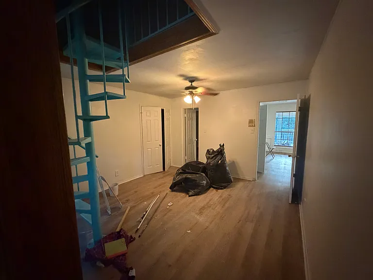 7218 Holder Forest Ct — Photo 17