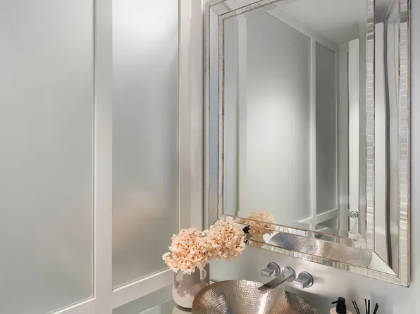 20 West 53rd Street image 13 of 13