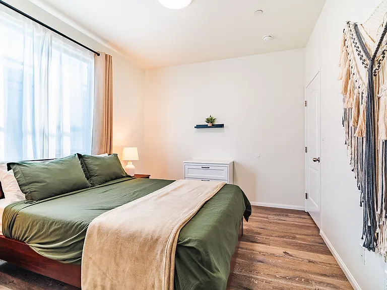 325 Daisy Ave — Photo 41