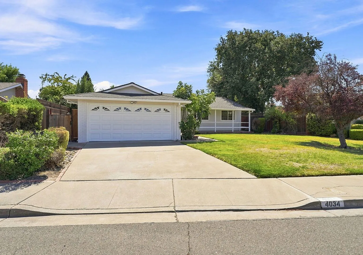 Newly Remodeled & Spacious 4 Bed, 2 Bath Luxury Retreat in Pleasanton — Photo 1