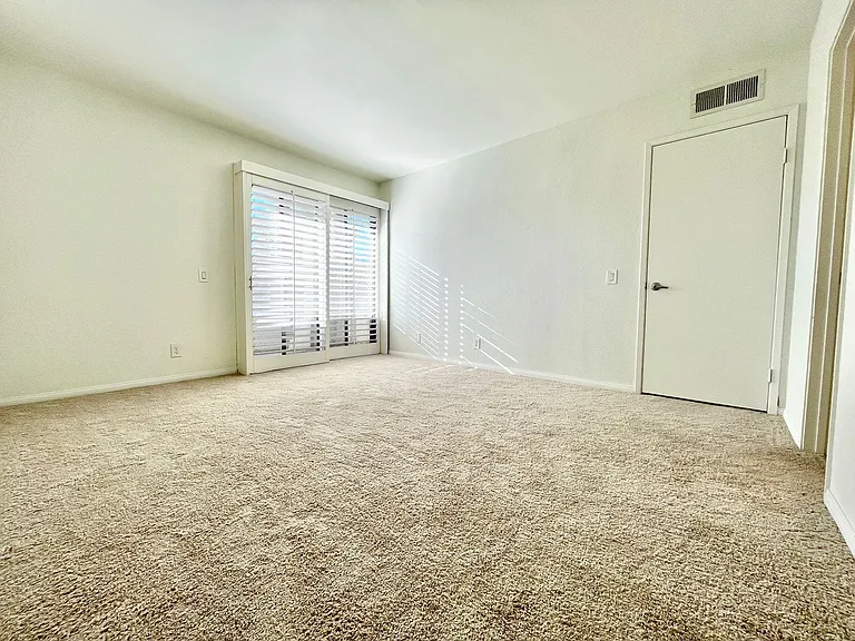 473 Bradshaw Ln — Photo 12