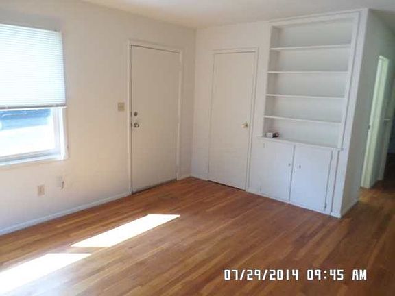 5th image of 311 Sunset Blvd #1