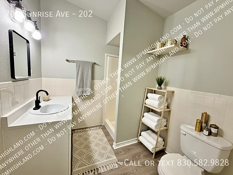 705 Sunrise Ave #202 — Photo 23
