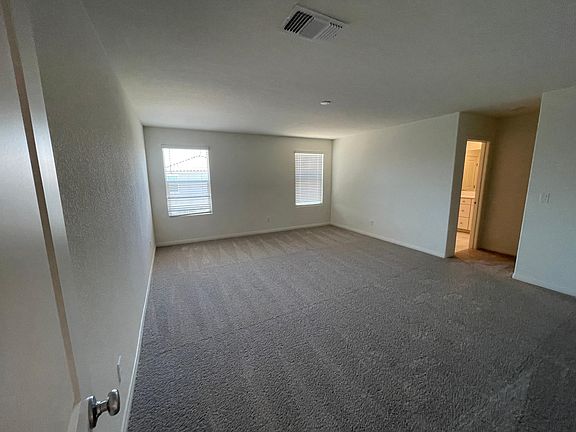 5th image of 7671 Lush Oasis Ave