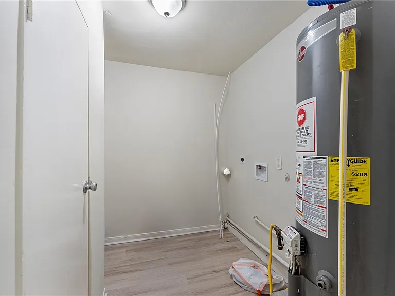 7725 Saint Lo Rd — Photo 24