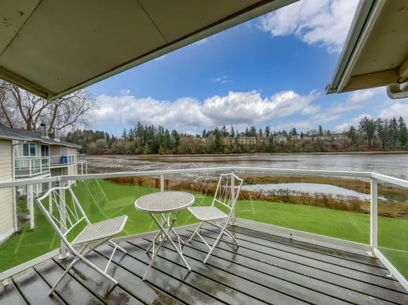 19764 3rd Ave NW #D-58, Poulsbo, WA 98370