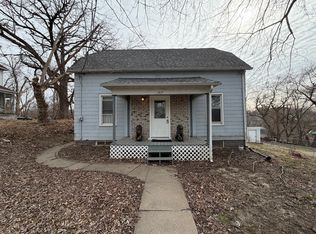 1417 Belle Ave, Davenport, IA