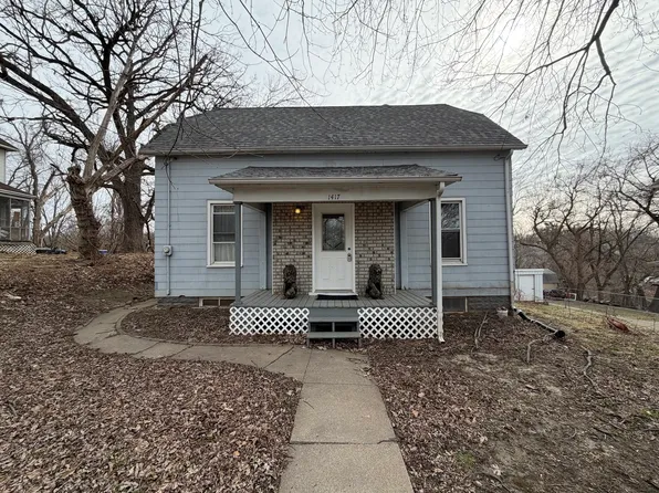 1417 Belle Ave, Davenport, IA 52803